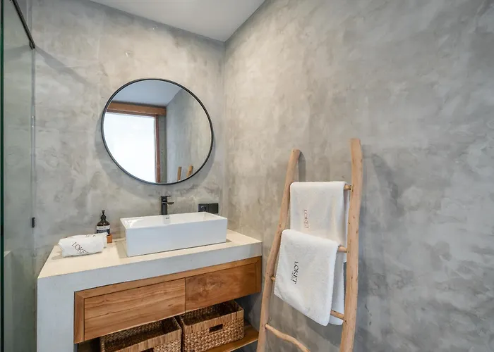 Villa Jane's Lofts - Designer Lofts, 7 Mins From Bingin Uluwatu (Bali)