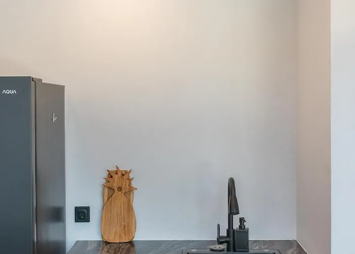 Jane's Lofts - Designer Lofts, 7 Mins From Bingin Villa Uluwatu (Bali)