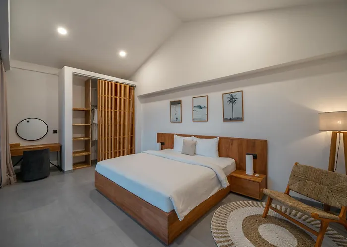 Villa Jane's Lofts - Designer Lofts, 7 Mins From Bingin *