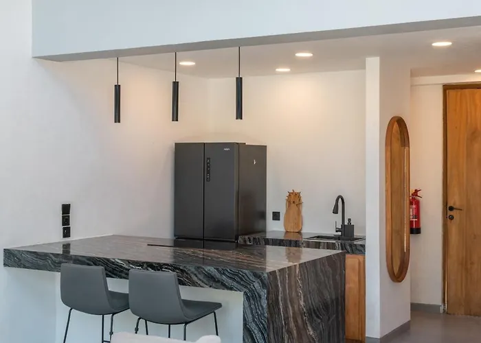 Jane's Lofts - Designer Lofts, 7 Mins From Bingin Uluwatu (Bali)