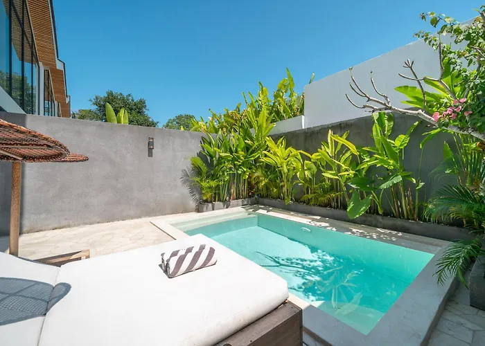 Villa Jane's Lofts - Designer Lofts, 7 Mins From Bingin *